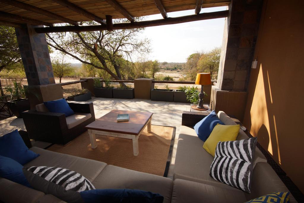 Kruger River Holiday Home マールロス・パーク エクステリア 写真
